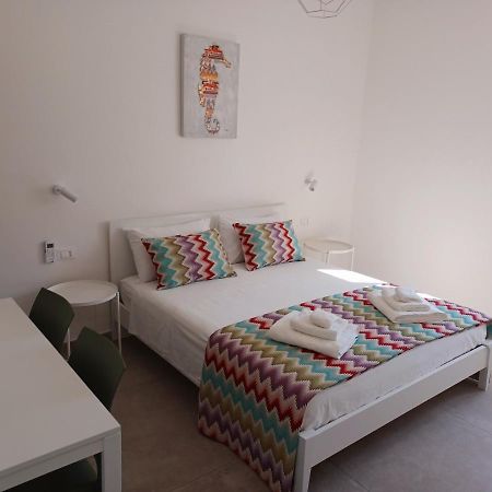 House Salento Central Rooms ตอร์เร ซาน จิโอวานนิ อูเจนโต ภายนอก รูปภาพ