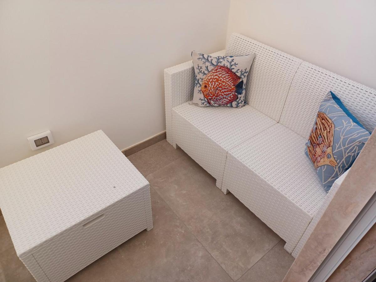 House Salento Central Rooms ตอร์เร ซาน จิโอวานนิ อูเจนโต ภายนอก รูปภาพ